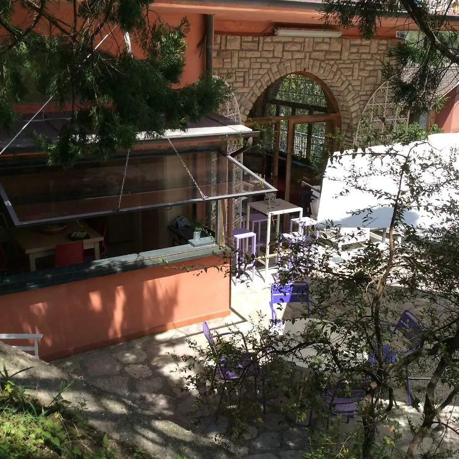 Cinqueterre Alla Chetichella Bed & Breakfast Lerici 0*,  Italy